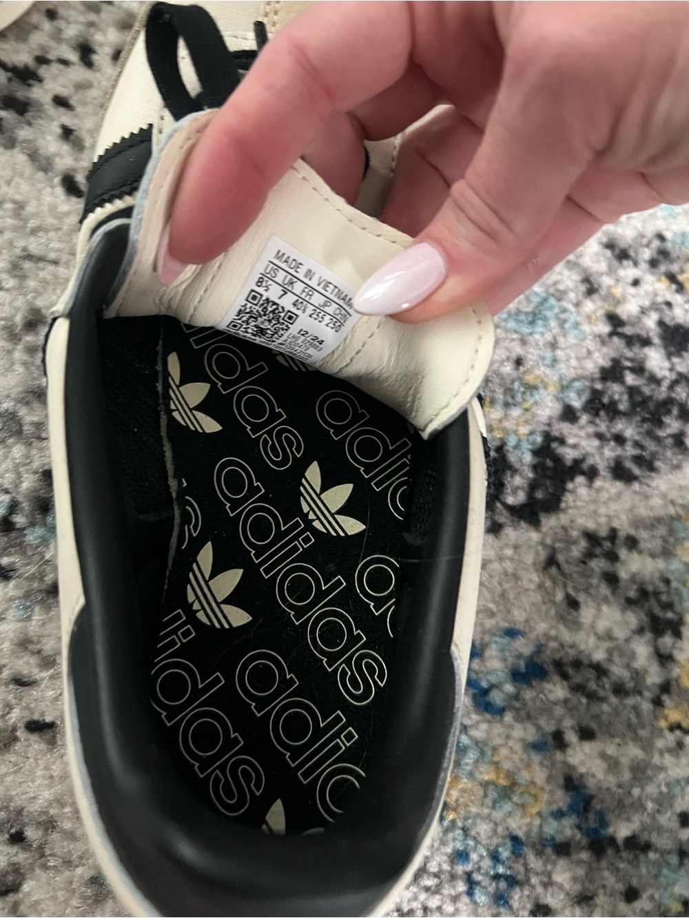 adidas Samba Retro Trainer in Off-White, Black & Gum - Picture 4 of 4